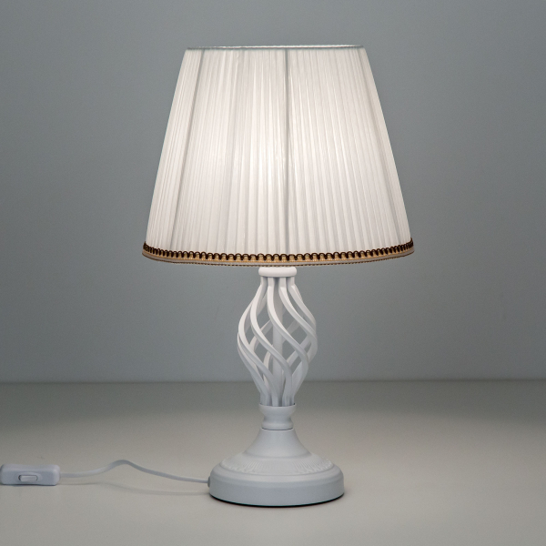 Citilux Вена CL402800 Настольная лампа с абажуром Белая Citilux Вена CL402800 Настольная лампа с абажуром Белая