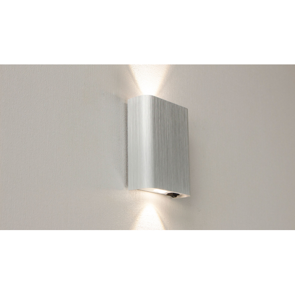 Citilux Декарт CL704401 LED Бра с выключателем Алюминий Citilux Декарт CL704401 LED Бра с выключателем Алюминий