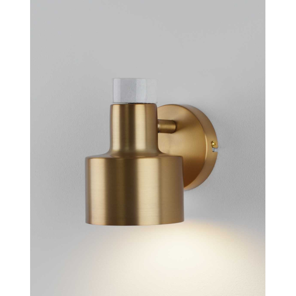 Светильник настенный Moderli Goldy V11314-1W Светильник настенный Moderli Goldy V11314-1W