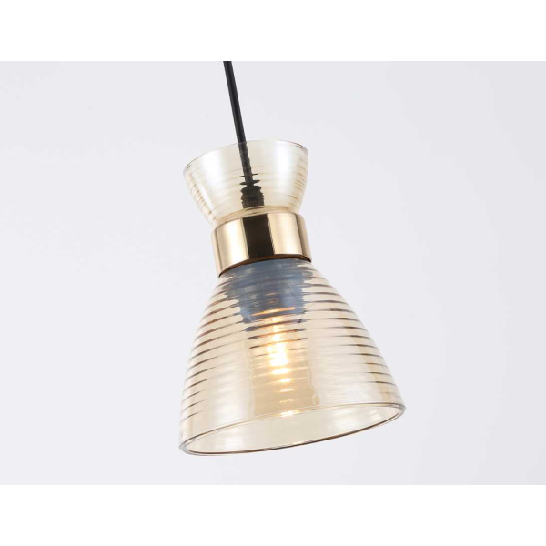 Светильник подвесной со стеклянным плафоном Ambrella light Traditional TR3403 Светильник подвесной со стеклянным плафоном Ambrella light Traditional TR3403