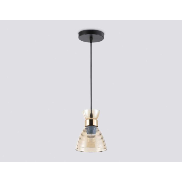 Светильник подвесной со стеклянным плафоном Ambrella light Traditional TR3403 Светильник подвесной со стеклянным плафоном Ambrella light Traditional TR3403