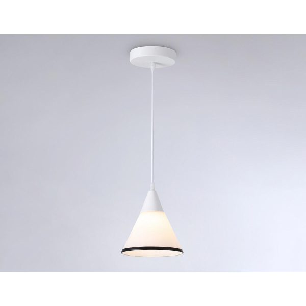 Подвесной светильник Ambrella light Traditional Modern TR3166