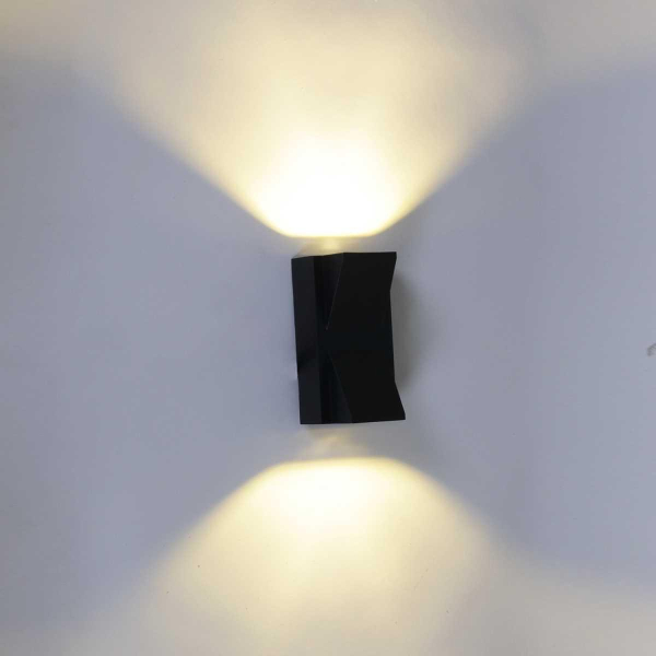 Настенный светильник Reluce 86689-9.2-002KT LED2*5W BK Настенный светильник Reluce 86689-9.2-002KT LED2*5W BK