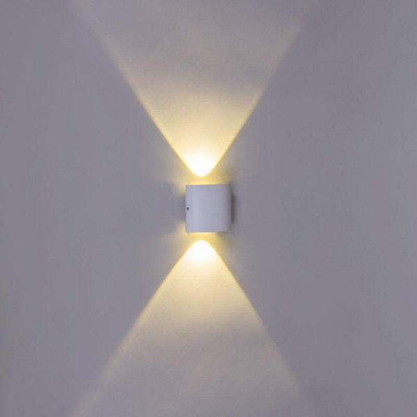 Настенный светильник Reluce 86831-9.2-002TLFC LED2*3W WT Настенный светильник Reluce 86831-9.2-002TLFC LED2*3W WT
