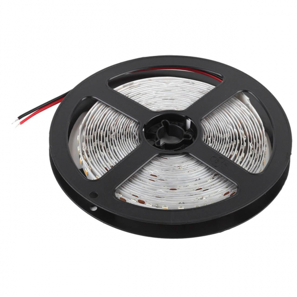 Светодиодная лента ЭРА 14,4W/m 120LED/m 2835SMD белый 5M LS2835-14,4-120-24-33-4000К-5m Б0043099