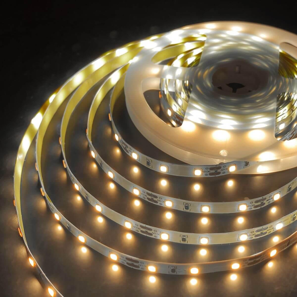Светодиодная лента Elektrostandard 4,8W/m 60LED/m 2835SMD дневной белый 5M a052954 Светодиодная лента Elektrostandard 4,8W/m 60LED/m 2835SMD дневной белый 5M a052954