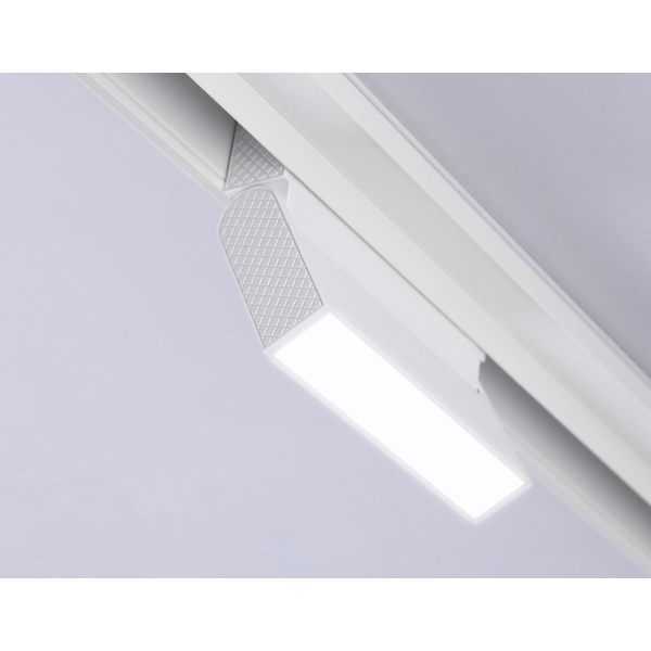 Трековый светодиодный светильник Ambrella light Track System Magnetic GL4058 Трековый светодиодный светильник Ambrella light Track System Magnetic GL4058