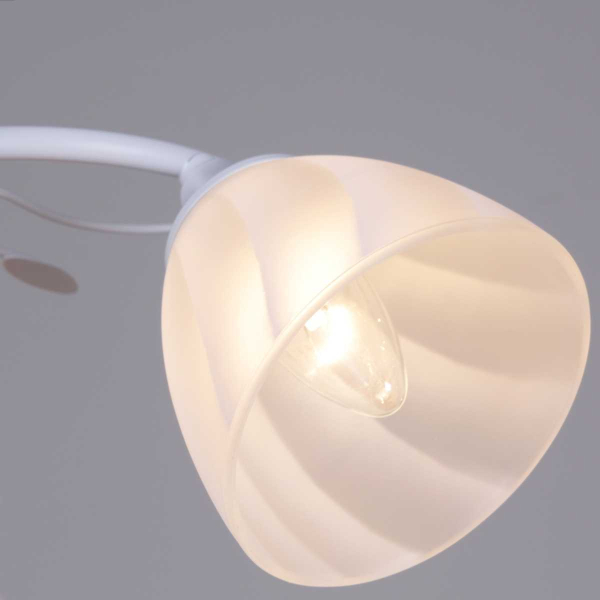 Потолочная люстра Reluce 62560-0.3-03 WH