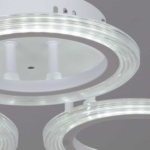 Люстра Reluce 09812-3.3-03A WH Люстра Reluce 09812-3.3-03A WH