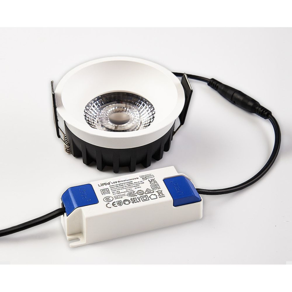 Встраиваемый светильник Italline IT08-8042 white 3000K