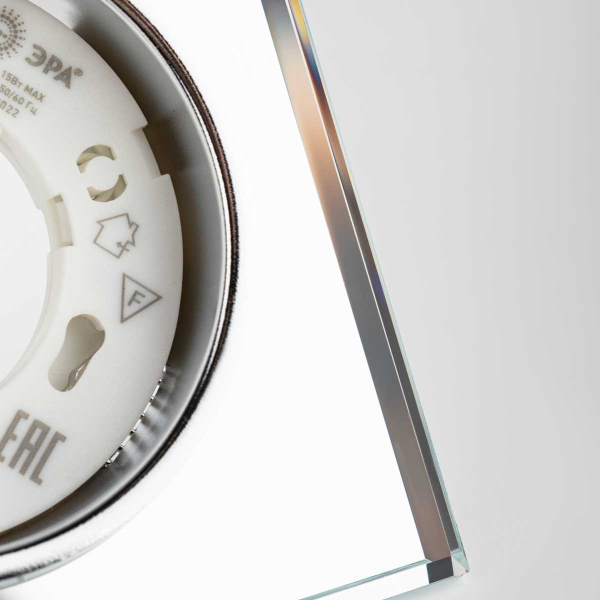 Светильник встраиваемый cо светодиодной подсветкой ЭРА DK LD50 MR под лампу GX53 зеркальный Б0057472