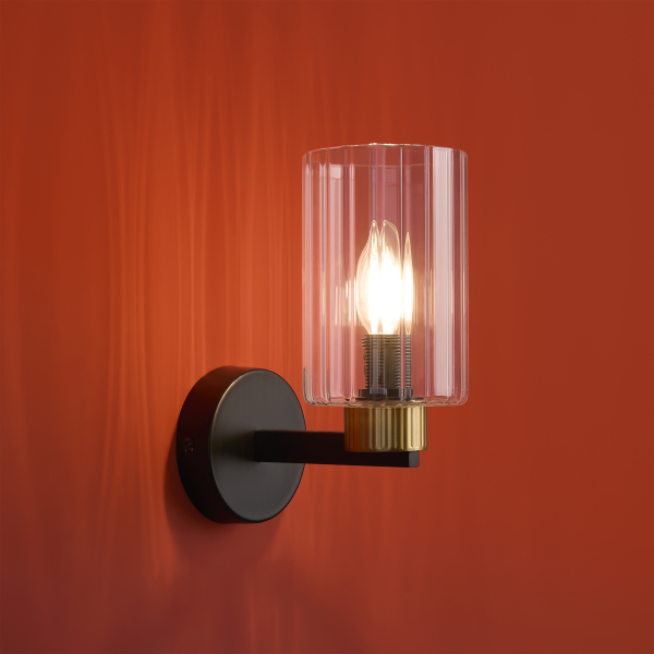 Настенный светильник (бра) Freya FR2051WL-01BBS1 Настенный светильник (бра) Freya FR2051WL-01BBS1