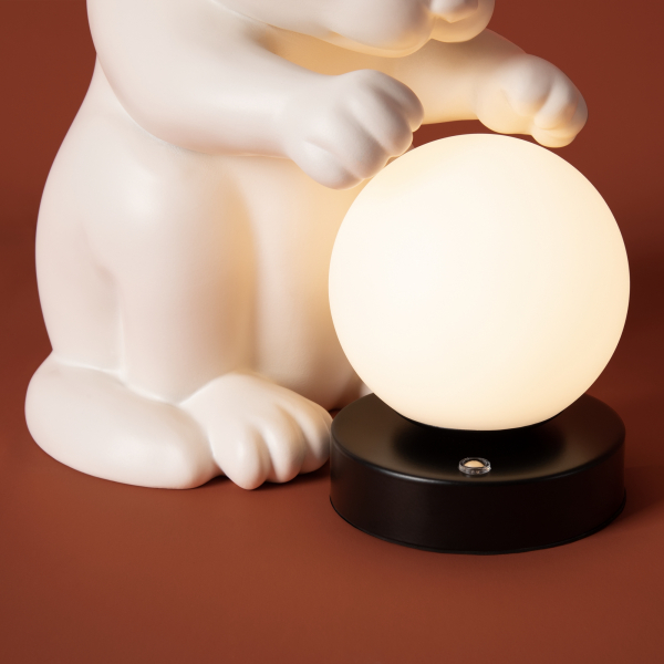 Настольный светильник Freya FR5607TL-01W