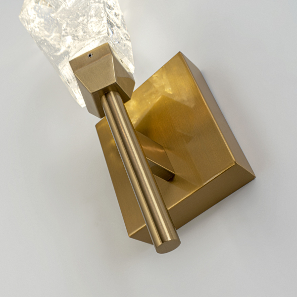 Настенный светильник MODESTYLE MS.89131.01 BS