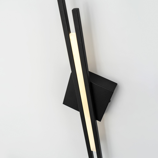 Настенный светильник MODELUX ML.728.580 BK