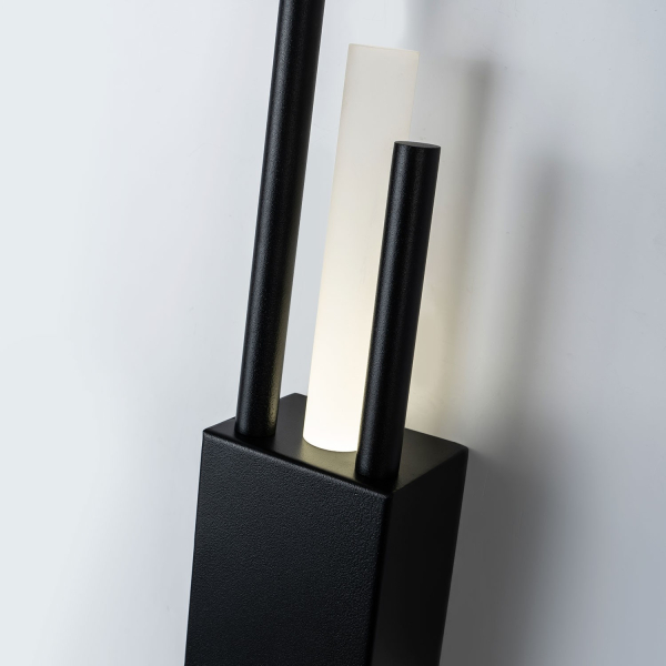 Настенный светильник MODELUX ML.559.02 BK